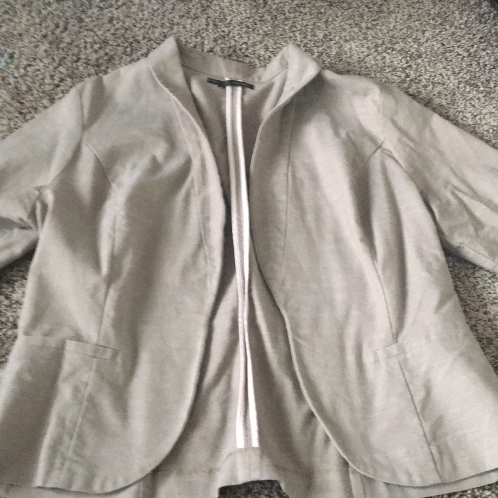 Maurice’s size X-Large Suit coat